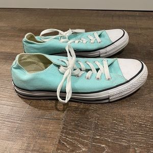 Women’s Converse